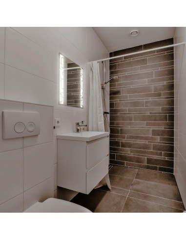 Зеркало MIXLINE "Кензо" 535*750 светодиодная подсветка (Р)